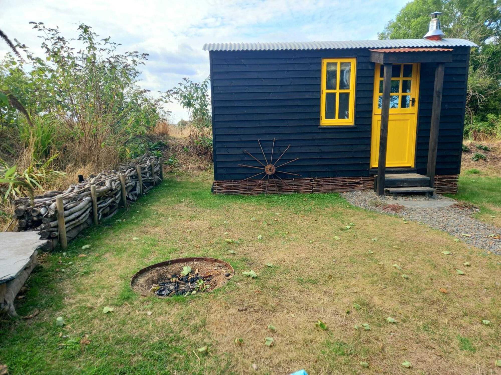 Вилла Field Hut Уэйдбридж Экстерьер фото